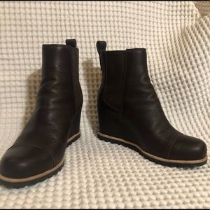 Ugg Pax Wedge Bootie